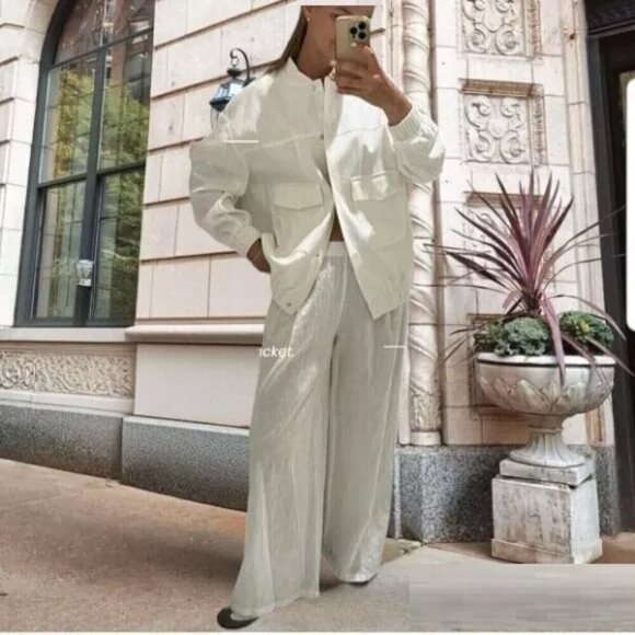 New Zara Oversized Linen Blend White Bomber Jacket Blogger Favorite NWT Medium - Picture 1 of 16